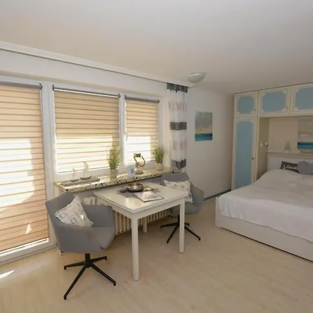 Strandflucht, Sehr Strandnah, Im Herzen Westerlands, Balkon, 1 Zi Westerland