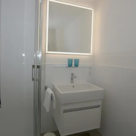 Strandflucht, Sehr Strandnah, Im Herzen Westerlands, Balkon, 1 Zi 公寓 韦斯特兰